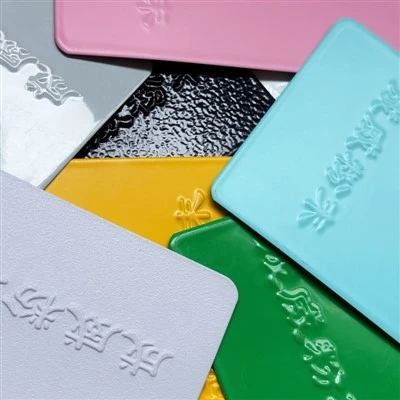 Polvo multicolor para revestimiento exterior de hardware